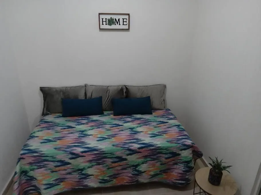 Casa Guerra En Maderos Residencial -Ideal Para Familias Cancún 0*,